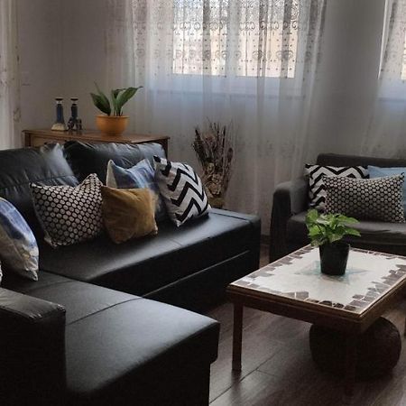 Rebak Place- A Bright & Charming Getaway Марсаскала Экстерьер фото